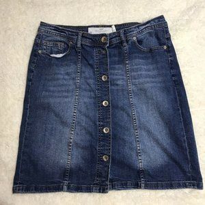 H&M logg Women’s size 14 denim skirt A line buttons front 100% cotton stone wash
